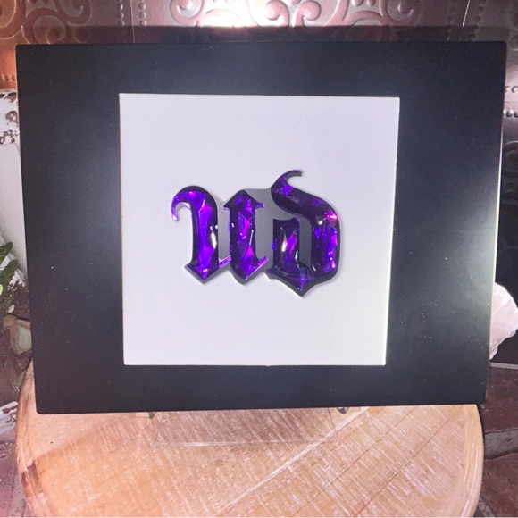 Urban Decay Vice LTD Reloaded Eyeshadow Palette - Picture 3 of 10